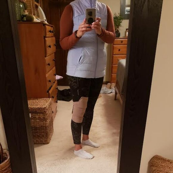 lululemon athletica Down for a Run vest, Pink-Purple, size 10 - Picture 8 of 11